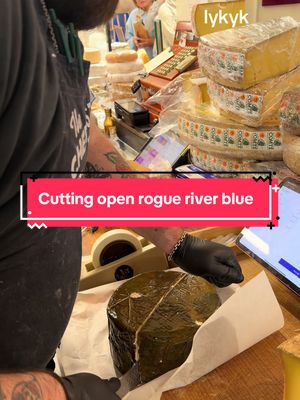 Let’s cut open a wheel of Rogue River Blue! It’s aged, hand-wrapped in Syrah grape leaves soaked in pear spirits, giving it rich, fruity, and complex notes of vanilla, fig, and chocolate. #cheesestoreofbeverlyhills #cheesetok #cheesemonger #beverlyhills 