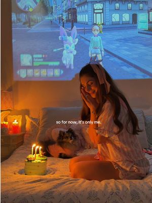 Celebrating my younger self & the women I’ve become🎀 Hbd to me 🎂 #birthdaygirl #eternalsunshine #wecantbefriends #birthdaycakeideas #arianagrandevideos 