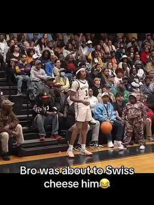 why is this so funny 😂 #playmaker #basketball #hoops 