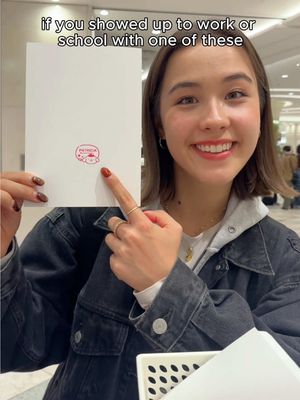 Did you know you can customize your very own Sanrio stamp in Tokyo? I got mine at the Sunshine City mall in Ikebukuro 🤩 Do you think it’s worth it for the price?  #japan #tokyo #sanrio #japantrip #wheninjapan 