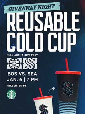 fill your cup and sea all the changes that lie ahead 🥤 #seakraken #giveawayitems #starbucks #changecolors #theabyssawakens 