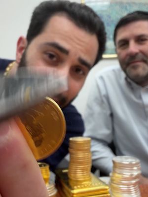 Watch and learn, and say thank you for everything I did for 5 years to prepare you. #Traxnyc.com and @Bullion Trading LLC search “Ashkenazi” on the site. #gold  