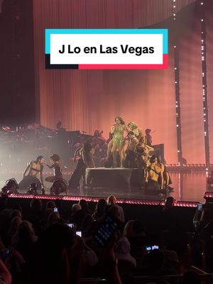 La energía está al máximo con @JLO en #LasVegas @Caesars Palace 🔥 @Live Nation Concerts  #VisitaLasVegas #VegasConciertos 