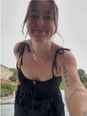 it was a perfect rainy christmas here in so cal and we get a rainy new years too🥹 #nuuly #nuulypartner #cluubnuuly @nuuly 