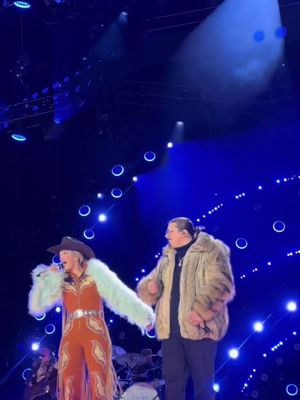 #NashvilleNYE is FULL of surprises! We loved watching this @Lainey Wilson and @HARDY duet! 🤩 #Nashville #MusicCity #fyp #explore 