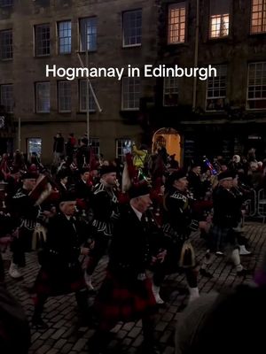 Hogmanay in Edinburgh ✨ where the year ends with fireworks, music and magic. Footage not from this year. #hogmanay #edinburgh #visitscotland 