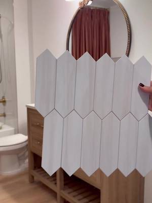 The easiest home DIY I’m taking into the new year 😍👌🏼  Linked on my Amazon storefront  https://r.amzlink.to/?btn_ref=org-5cc3521b90b9bb05&btn_url=https%3A%2F%2Fwww.amazon.com%2Fshop%2Fglamorouslyliving%2Fphoto%2Famzn1.shoppablemedia.v1.4f6df91c-36d6-472d-b05b-1bfa461a00b9%3Fref_%3Daipsfphoto&btn_link_id=0xlYnvua347&btn_journey_id=7e2c39675683094e&btn_voyage_id=550e3e55efa37a095facb8d72ffb184d