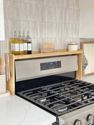 Ok…. Why didn’t we find this sooner!👀 Free up counter space immediately 👏🏻 #founditonamazon #amazonhome #kitchenorganization #overthestovestorage #smallspacehacks