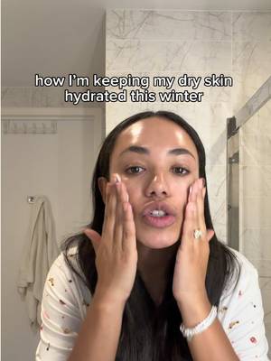 fighting my winter dry skin with my @CeraVe Daily Moisturizing Lotion and Hydrating Facial cleanser #ceravepartner