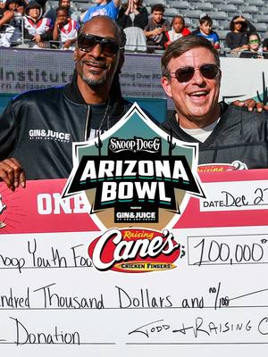 @Snoop Dogg and Todd Graves at the Snoop Dogg Arizona Bowl. Supporting a great cause with a $100k donation to Snoop Youth Football League
