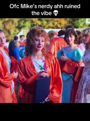 Mike definitely gave Will the ick in this scene 😭 #strangerthings5 #strangerthings #finnwolfhard #mikewheeler #willbyers 