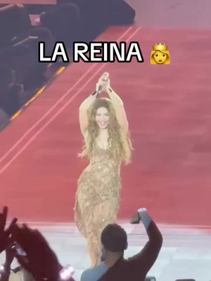 No one does it better than Shakira 👸 #shakira #shakirashakira #shakirafans #shakiraconcert #shakiradance 