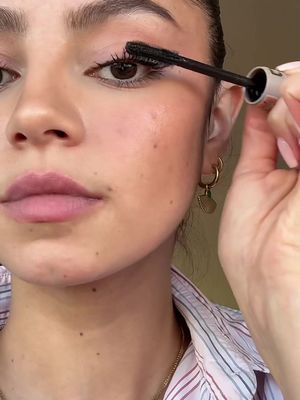 Volume that speaks : @Maybelline NY #MaybellineCH #Mascara #Eyes #Makeup #ad ​
