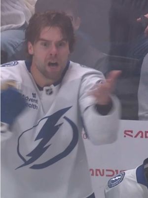 ARE YOU GONNA TELL HIM THAT HE’S WRONG?! #wicked #penalty #hockey #roadtrip #NHL 