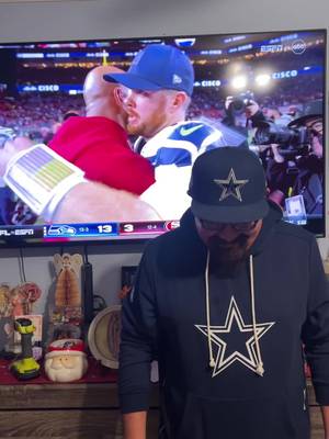 This made my week. #fyp #dallascowboys #49ers #puropinchecowboys estan tristes 😂