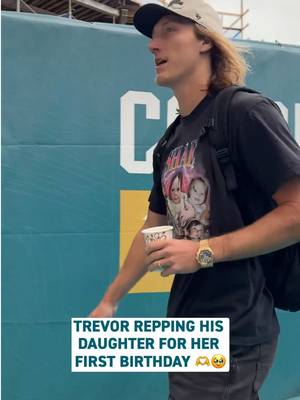 Happy birthday Shae! 🫶 #trevorlawrence #nfl #birthday 