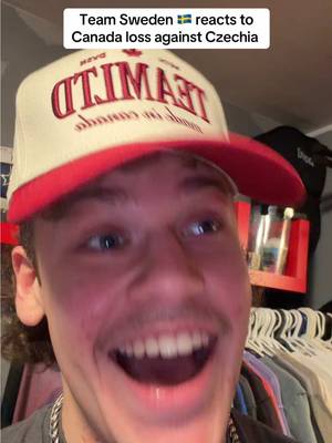 Sweden reacts to Canada losing in the semi finals 🇸🇪 🤣 #hockey #worldjuniors #funny 