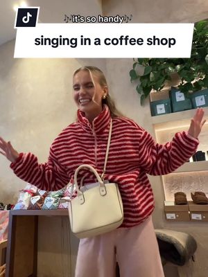 AD the barista didn’t know how to react to my amazing @giffgaff 📱 flexible contract, but I hope she enjoyed the performance Terms apply. See giffgaff.com/terms for more details on how to switch your mobile plan.  #areyouongiffgafforsomething #giffgaff
