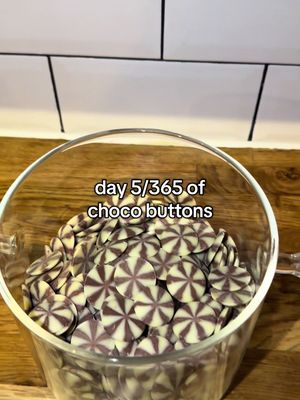 hey so it actually only has to make sense to me for me to do it and I don’t feel like explaining it to anyone else #365buttons #buttons 