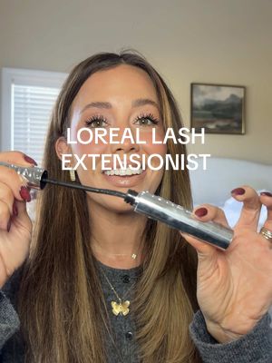 This @loréal paris usa extensionist mascara is doing the most✨I can’t believe it’s drugstore!! #lorealparispartner #drugstoremascara #mommakeup #MakeupRoutine