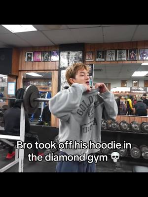 Bro took off his hoodie in the diamond gym #jasontheween #diamondgym #fyp #viral #foryou 