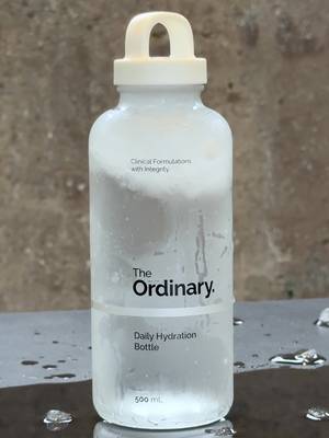 JUST DROPPED A THIRST TRAP 💦 our water bottle is finally available as a gift with any order over 50USD/55CAD/35GBP 🤍 #theordinary #new #water #waterbottle 
