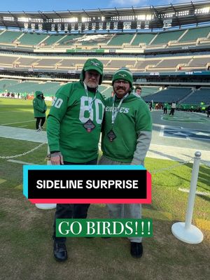 Giving this father and son a gameday experience they’ll never forget #eagles #nfl #sidelinesurprise 