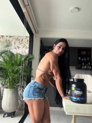 Si nunca eres tu prioridad , un día tu cuerpo te va a cobrar la factura 🧾  Cuidarte no es egoísmo  Es supervivencia ❤️ Entrenar, priorizarte  y sostener tu masa muscular es una decisión diaria. Por eso entre mis mejores hábitos yo uso Cell-Tech Creatine de @MuscleTech  No te abandones  Tu cuerpo te acompaña toda la vida ✔️ los demás no