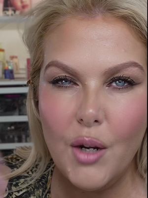 Dating stories incoming in 3…2….1 Skin  prep @@Naturium Foundation @@Armani beauty Illuminating drops @Basics By B  Blush @@Painted Powder @@Huda Beauty Mascara @@L’Oréal Paris Eyeshadow @@Makeup By Mario Eye liner @@Lisa Eldridge Lipliner @@makeupforever Setting spray @@Caudalie ##datingstorytime##makeup##underpaintingmakeup##datingfail