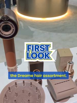 Red light therapy for your… hair? 🤯 We’re live at #CES2026 with the Dreame Miracle Pro. It’s got a built-in mister to infuse essence directly into your strands while you dry. No more frizz, just salon vibes at home. ✨💅 Is this the new must-have? Let us know! 👇 #BestBuyCanada #Dreame #TechTok #CES #HairGoals #BeautyTech #HairDrye