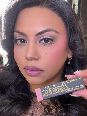 Yes, #girlsweekend is Brown girl approved! #maccosmetics #maccosmeticscanada #macpowderkiss #maccreator @M·A·C Cosmetics Canada @maccosmetics @M.A.C Cosmetics Store 