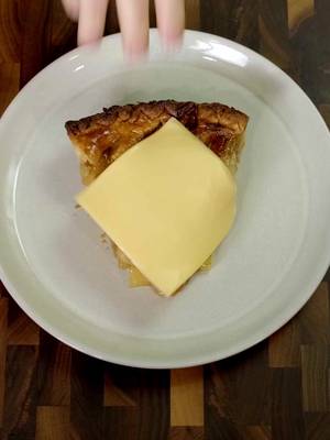 A is for American Cheese 🇺🇸🧀 New series! I spent months researching, planning, testing, and preparing this series for 2026. So get ready for 26 recipes that show you just the tippy top of the iceberg that is American cuisine. It's some dishes you know, some dishes you don't, and others that you thought were from somewhere else because America is such a unique cultural blend that it can sometimes be confusing. So allow me to clear things up one dish at a time as we cook our way through the ABCs of American food. Thanks for being so patient with this one. It's worth it.  #cooking #cheese #foodscience