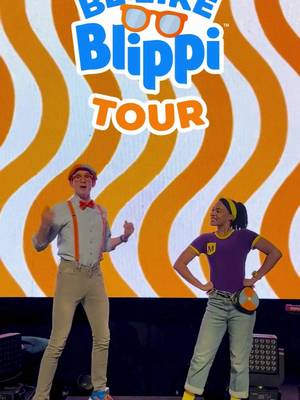 Handshakes, high-fives, and a whole lot of fun with Blippi and Meekah! 💙🧡