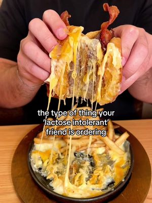 Tag a friend that’s definitely going to order the O-M-Cheese Burger