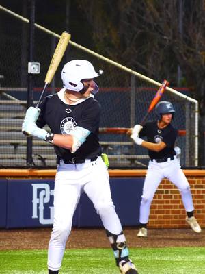 should’ve known he was gonna hit the home run🤣 @CA #baseball #sports #challenge #fyp #comedy 