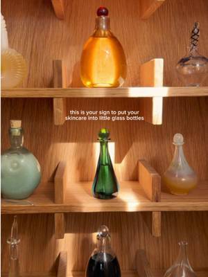 What do you think? A fun way to romanticize your skincare routine ✨ I’ve been loving little rituals that make everyday routines feel more special 🤍 #interiorinspo #apartmentdecor #designinspo #interiordetails #skincaretips 
