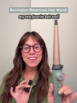 A curling wand infused with plant-based extracts enters the chat 👀. Micro-conditioners enriched with jojoba, aloe vera, and rose extracts are what make the Botanicals™ Tapered Curling Wand stand out from the rest. Not to mention, it'll be your most reached for styling wand this year. #RemingtonHair #remstyle 