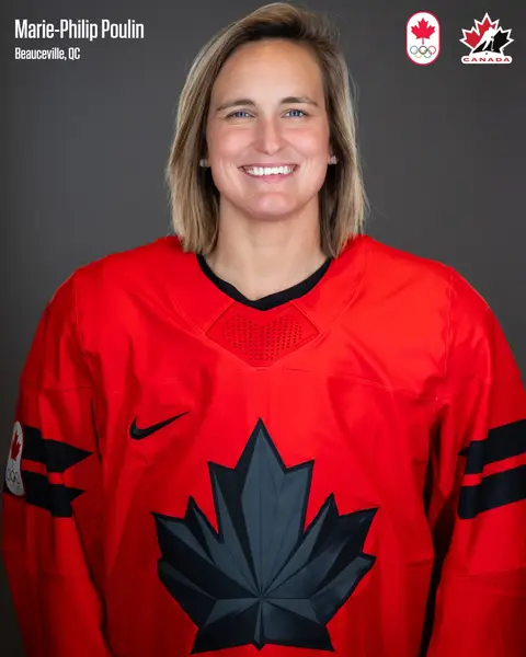From Surrey, B.C., to Stellarton, Nova Scotia... Introducing the 23 players who will wear the Maple Leaf at #MilanoCortina2026! 🇨🇦  De Surrey, en Colombie-Britannique, à Stellarton, en Nouvelle-Écosse… Voici les 25 joueuses qui porteront l’unifolié à Milan-Cortina! 🇨🇦 