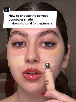 If you are a beginner in makeup I’ll teach you how you choose the correct conceale undertone shade? I will break down and show you how to conceal and to brighten underneath your eyes for a flawless base  The makeup that I used:  Concealer 1 @Saie The two concealer comparisons are wake me up multitasker  @rimmellondon @rimmellondonus And @Hourglass Cosmetics My foundation brush is @makeupforever And My foundation is @Haus Labs triclone skin  . #makeupforbeginners #makeup #makeuptutorial #concealer #howtodomakeup 