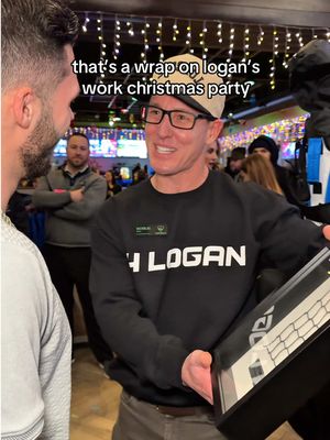 thanks for tuning in 🥹 @Logan Phillips #topgolf #4logan #christmasparty 