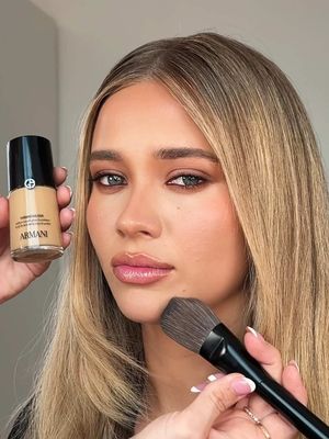 Reviewing the newly enhanced @Armani beauty Luminous Silk Foundation #ArmaniBeauty #LuminousSilk #ArmaniMakeUp #ArmaniLuminousSilk #AD