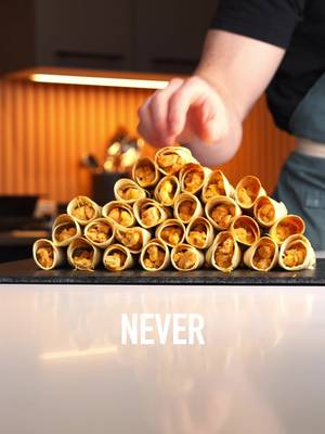 Meal Prep Taquitos‼️ These are so good and remind me of childhood. Meal plans in my bio 🐥 🔥Macros for each Taquito: ~ 83 Calories ~ 11g protein ~ 3g Carbs ~ 3g Fat Ingredients (about 27-32 Taquitos):  ✅ - 800g Chicken Breast  ✅ - 1 Tbsp Kosher Salt ✅ - 1 Tsp Black Pepper ✅ - 1 Tbsp Paprika ✅ - 2 Tsp Cumin ✅ - 1 Tbsp Garlic Powder ✅ - 1/2 Tsp Cayenne Pepper Other:  ✅ - 250g Shredded Low Fat Mexican Cheese Blend  ✅ - Low Carb Tortillas  #healthydiet #diettips #highprotein #mealprep  #healthyfood