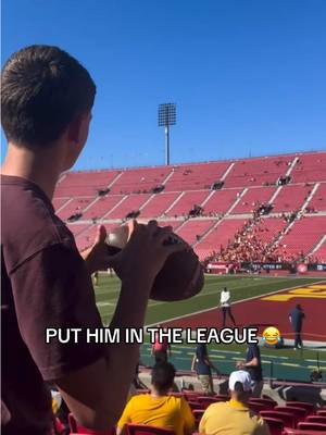That spiral was beautiful 🔥 (matt.berman/IG) #football #footballtiktok #spiral #cfb 