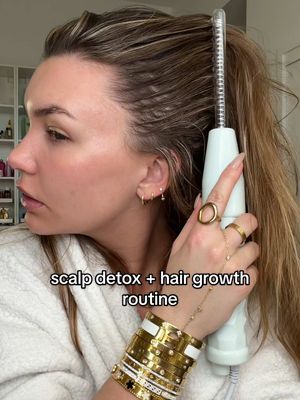muuuch needed scalp detox 😭✨ #hairgrowth #hairoiling #hairoilingroutine #hairgrowthtips #scalpdetox 