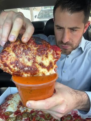 Butter Chicken & Pizza @Jas & Kam #eat #taste #food 