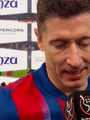 🇵🇱⚽️ ¡LAS PALABRAS DEL CAMPEÓN! 🔝🏆 🎙️ Robert Lewandowski, delantero del #FCBarcelona, habló tras la consagración en la #SupercopaDeEspanaxECDF 🤔 ¿Qué calificación le das al partido del letal delantero polaco?