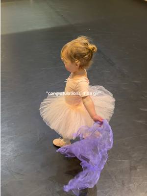my girl 🥹💕🩰 #girlmom #ballet #dance 