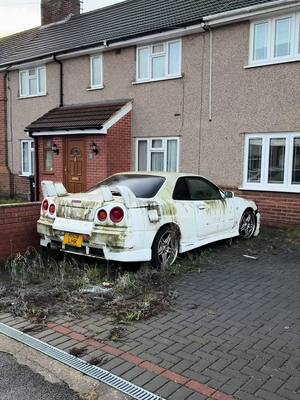 I came back to tow the viral R34... but then this happened 👀 #fyp 