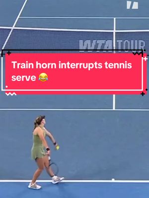 What are the odds of this happening.😅 (via: @tennischannel) 