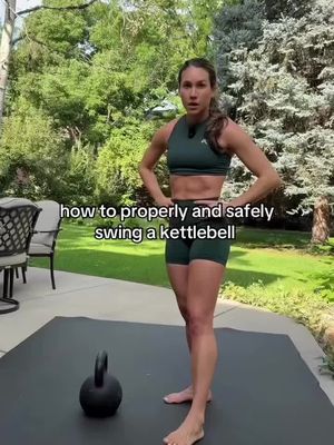 🔗 ïn my bï0 for more coaching and KB workouts! #kettlebellcoach #kettlebellswings #fitmom #kettlebell #kettlebellworkout 